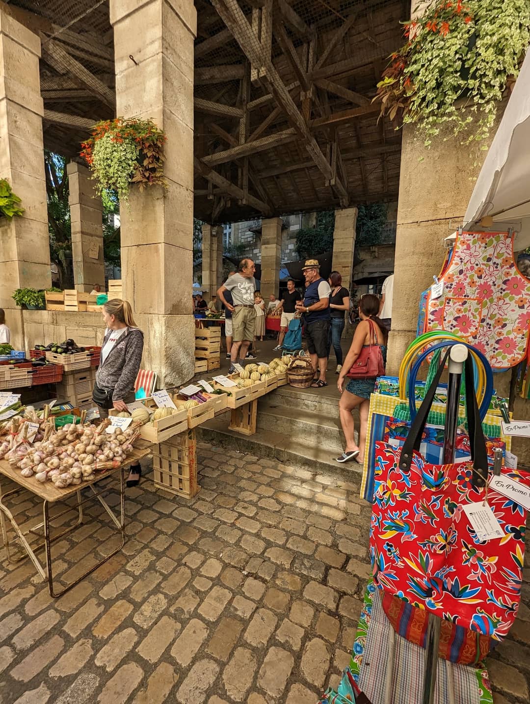 Zondagsmarkt Saint-Antonin-Noble-Val